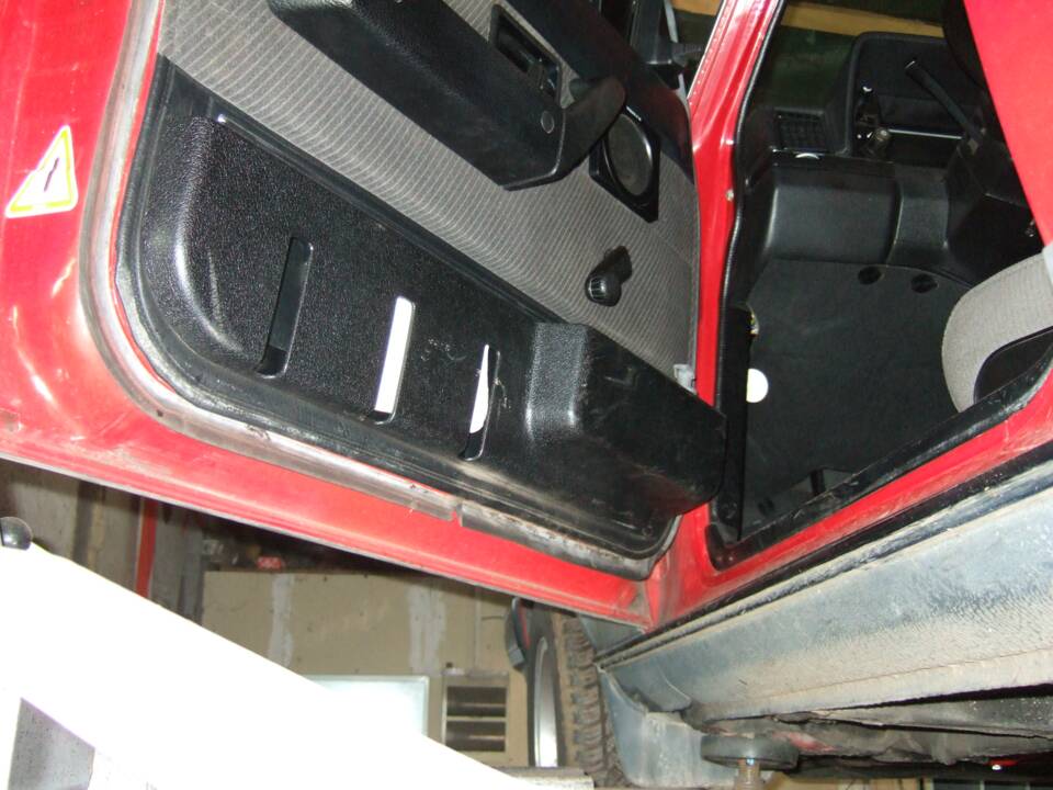 Image 12/30 of Volvo 240 Kombi (1988)