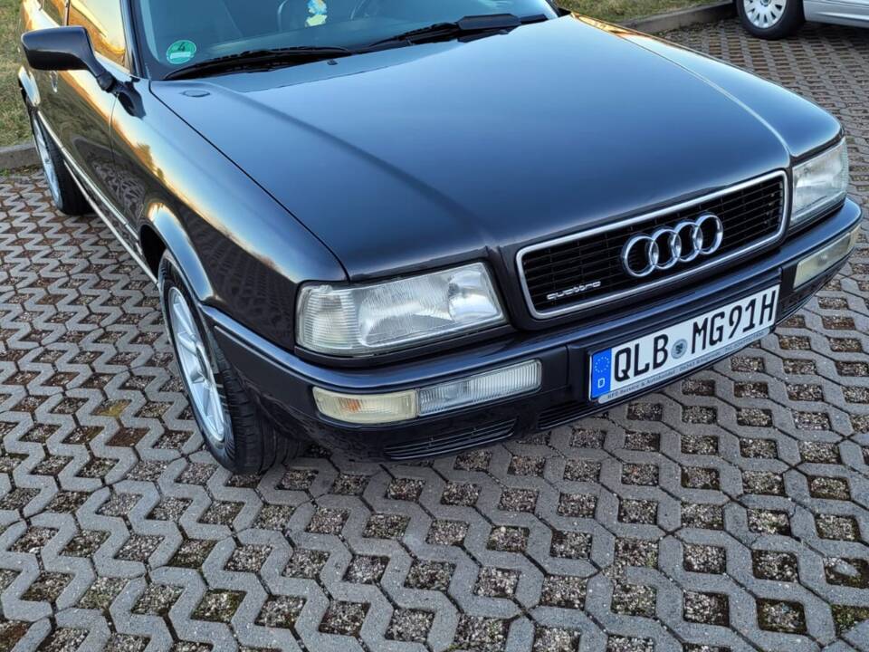 Immagine 3/14 di Audi 80 - 2.8 E quattro (1993)