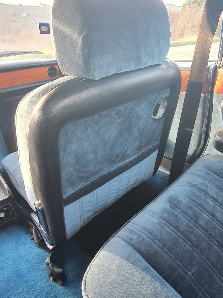 Bild 31/43 von FIAT 130 / 3200 (1975)