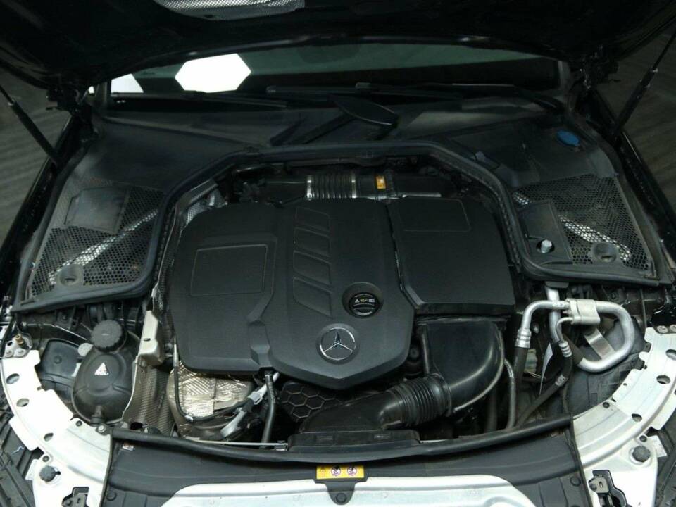 Bild 38/49 von Mercedes-Benz C 220 d 4MATIC (2021)