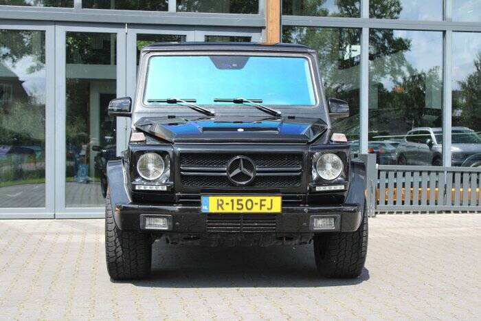 Immagine 2/6 di Mercedes-Benz G 55 AMG Kompressor (LWB) (2004)