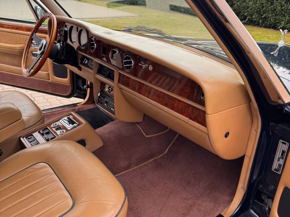 Bild 23/70 von Rolls-Royce Silver Spur (1988)