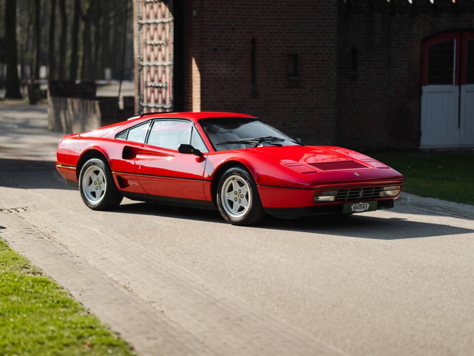 Bild 5/32 von Ferrari 208 GTB Turbo (1987)