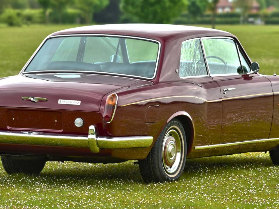 Bild 10/50 von Bentley T 1 (1970)