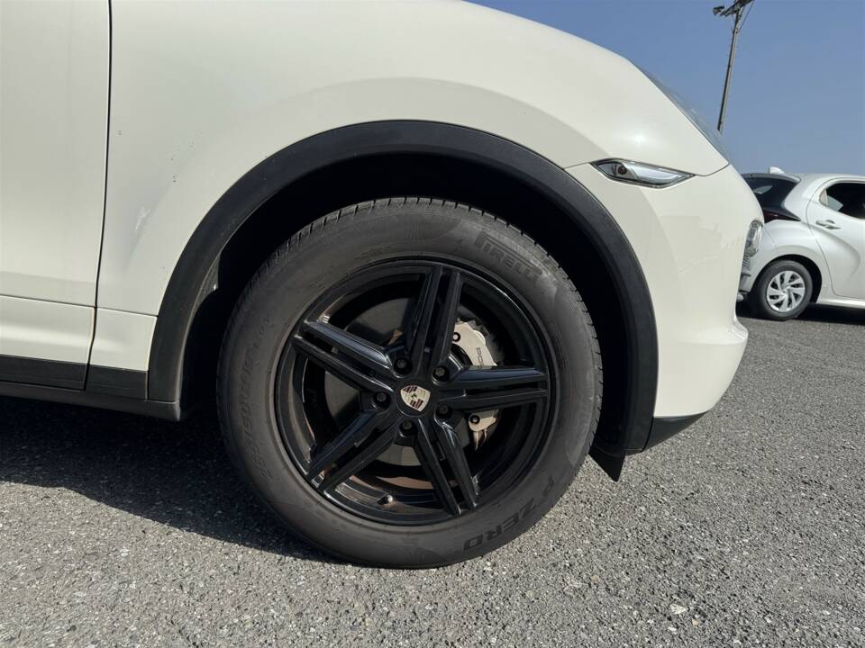 Bild 57/61 von Porsche Cayenne S (2010)