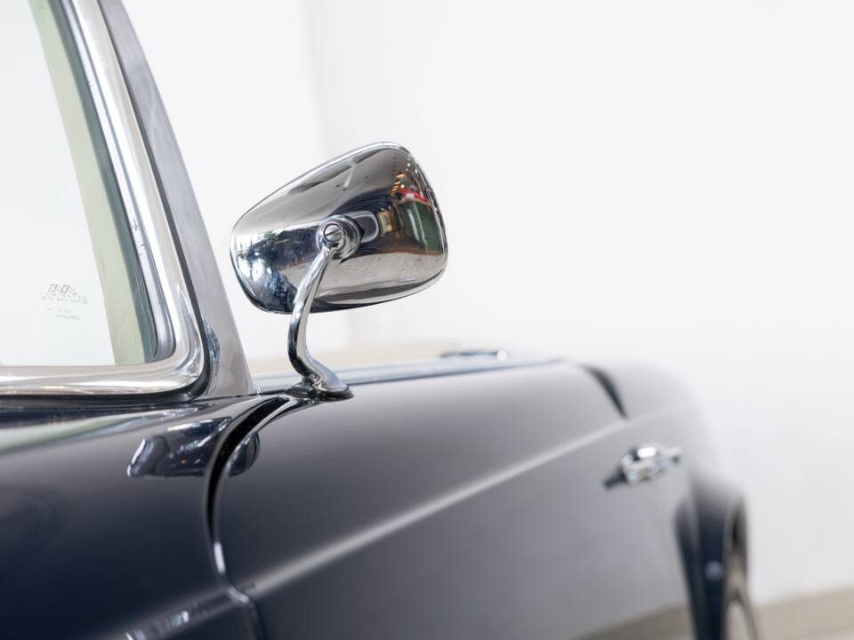 Image 30/40 de Mercedes-Benz 250 SL (1967)