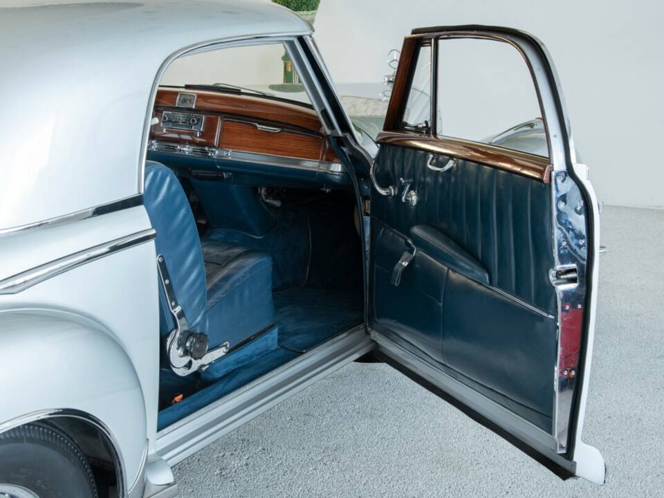 Immagine 30/39 di Mercedes-Benz 300 Sc Coupé (1956)