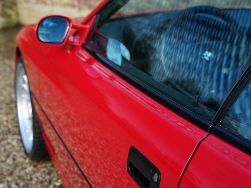 Image 31/50 of BMW 850CSi (1992)