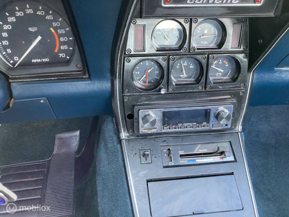Afbeelding 32/50 van Chevrolet Corvette Sting Ray (1979)