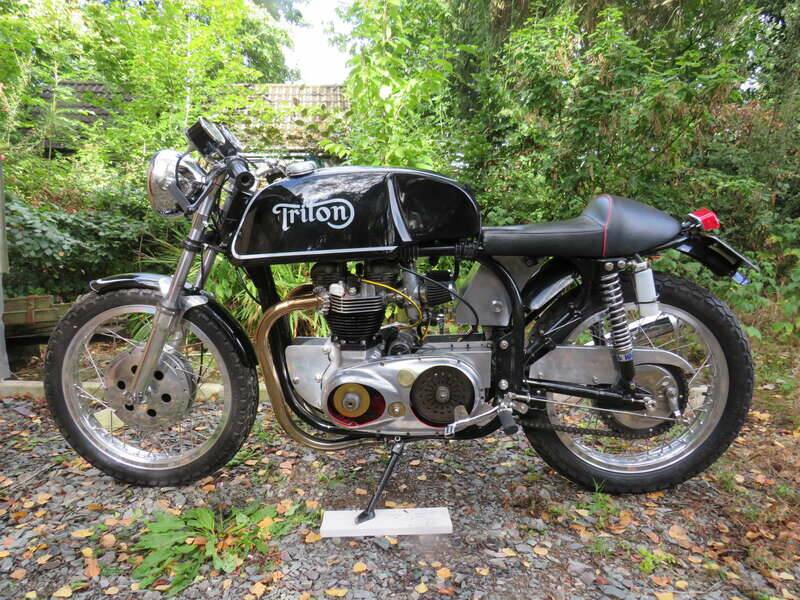 Bild 2/44 von Triton DUMMY (1970)