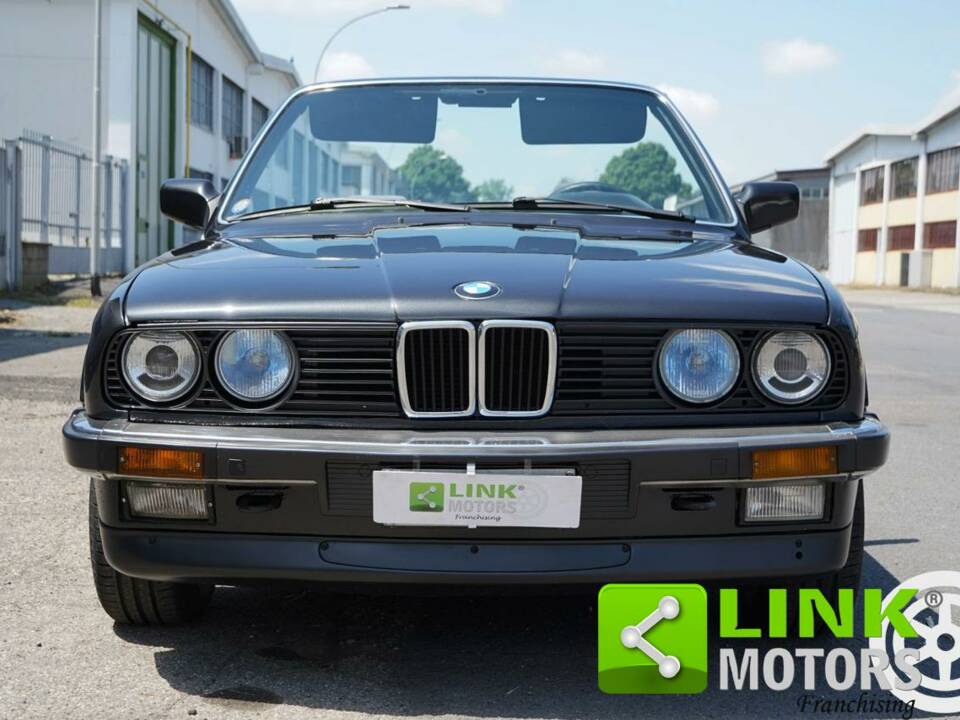 Imagen 2/10 de BMW 320i (1989)