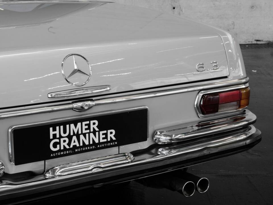 Immagine 19/50 di Mercedes-Benz 300 SEL 6.3 (1968)
