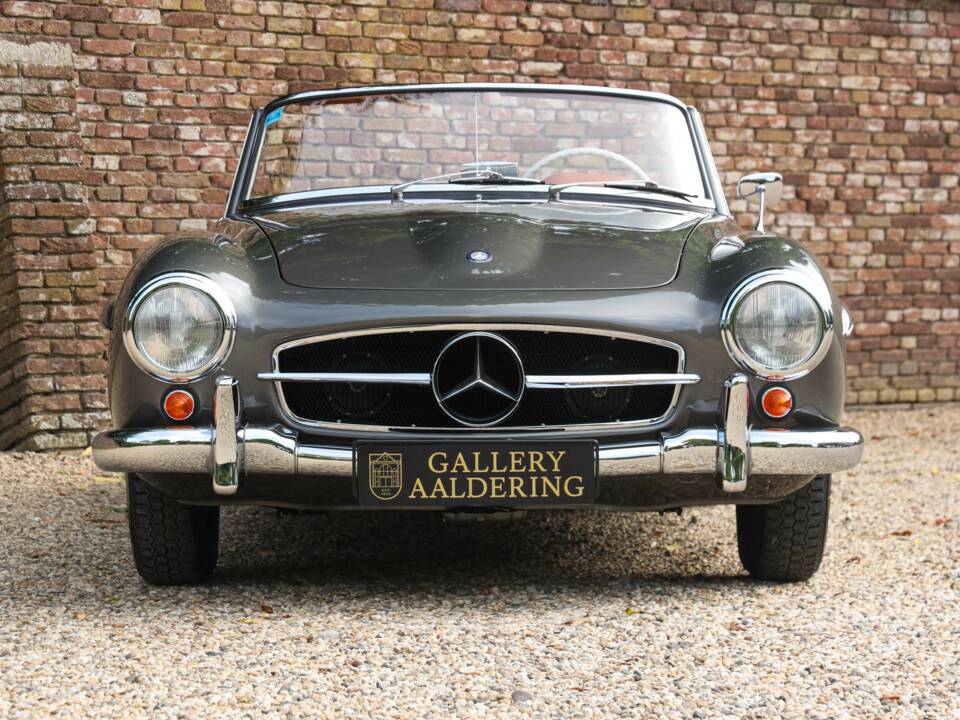 Image 8/50 of Mercedes-Benz 190 SL (1960)