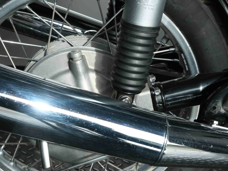 Image 34/45 of BMW R 100/7 (1977)