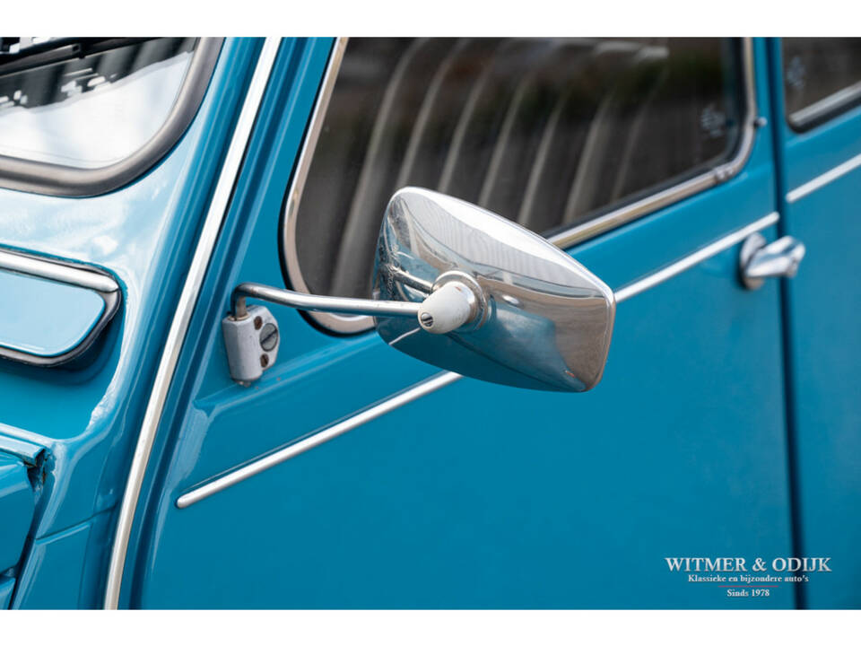 Image 19/28 de Citroën 2 CV 6 (1982)