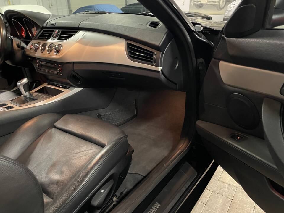 Bild 8/26 von BMW Z4 sDrive23i (2010)