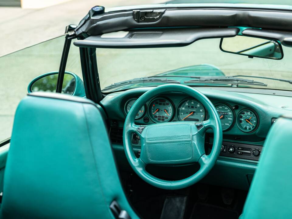 Bild 14/18 von Porsche 911 Carrera (WTL) (1992)