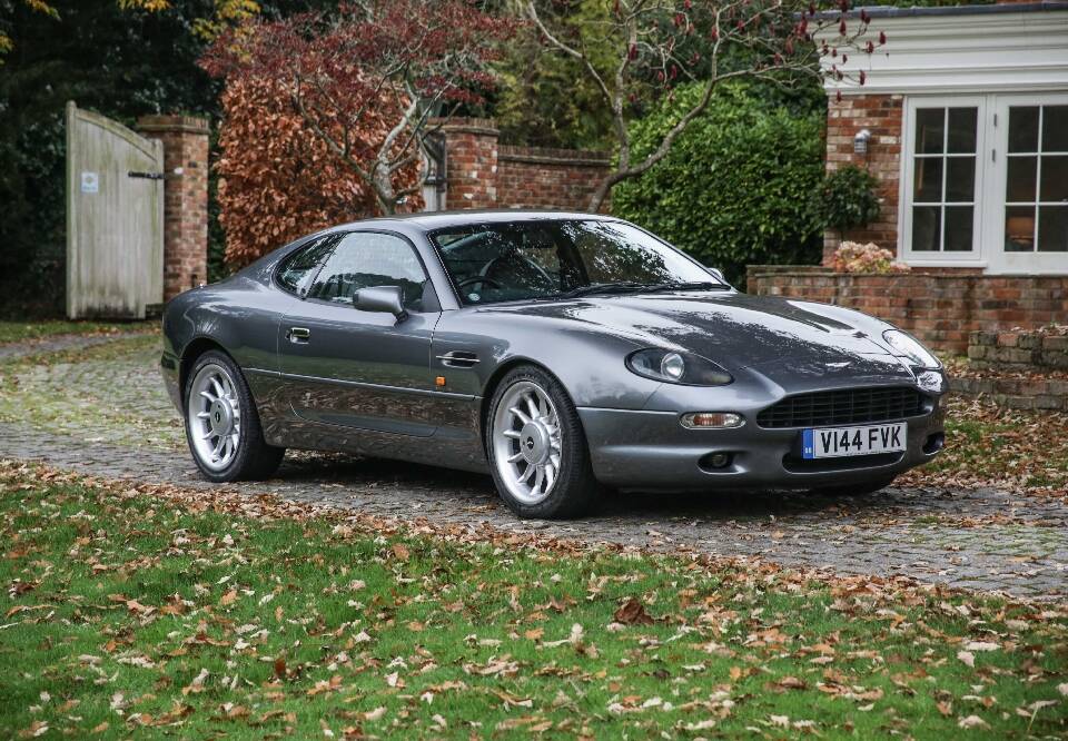 Image 15/34 of Aston Martin DB 7 (1999)