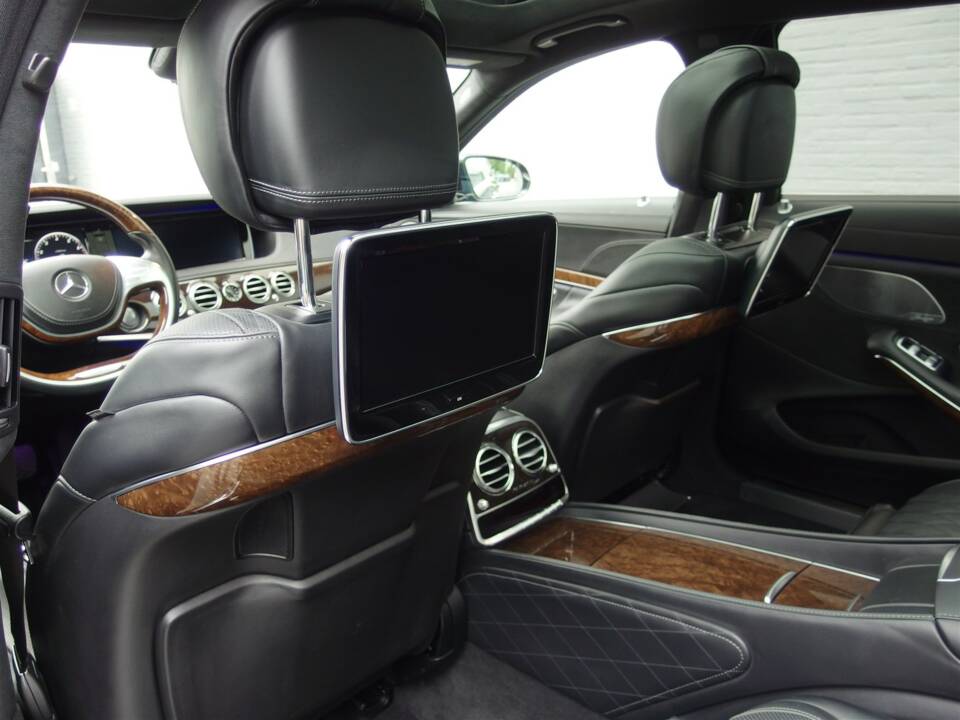Bild 59/99 von Mercedes-Benz Maybach S 500 (2015)