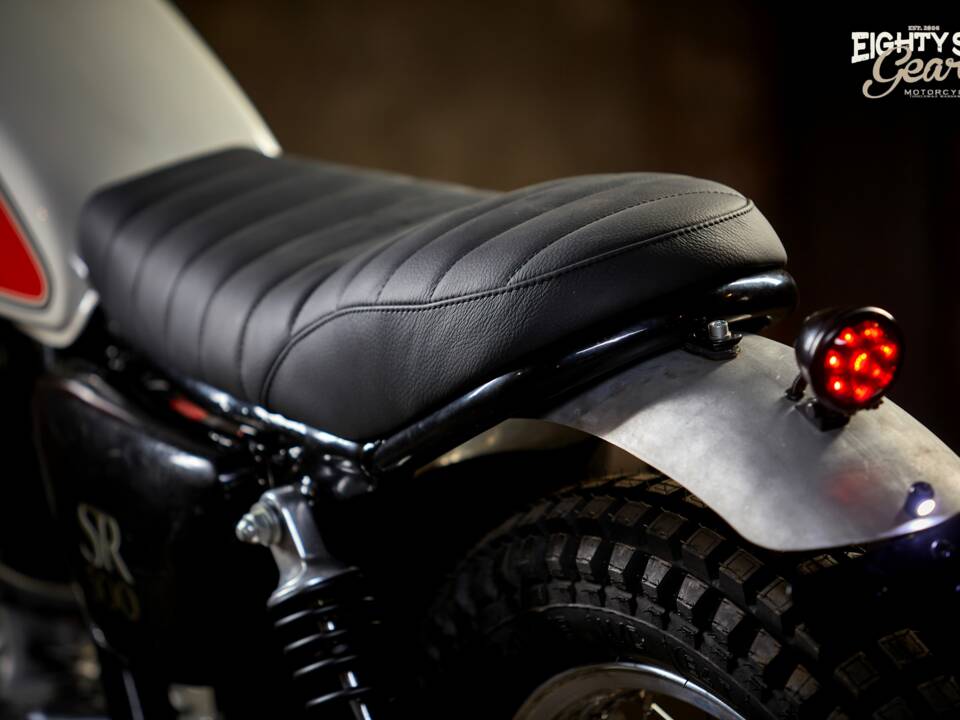 Bild 33/45 von Yamaha DUMMY (1981)