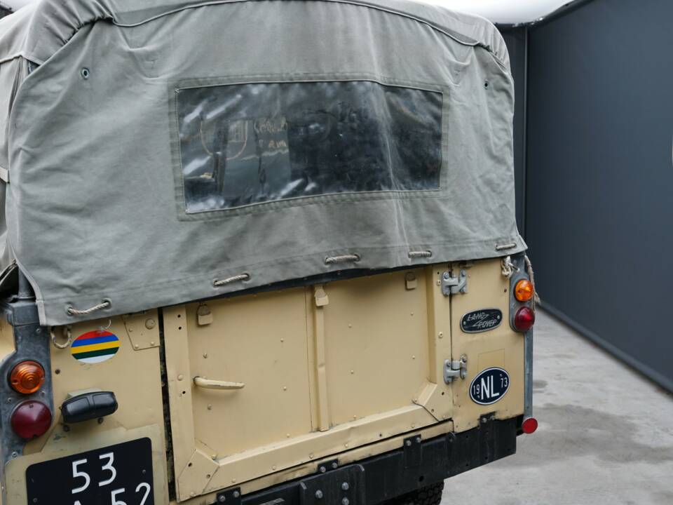 Image 39/50 of Land Rover 88 Lightweight (1973)