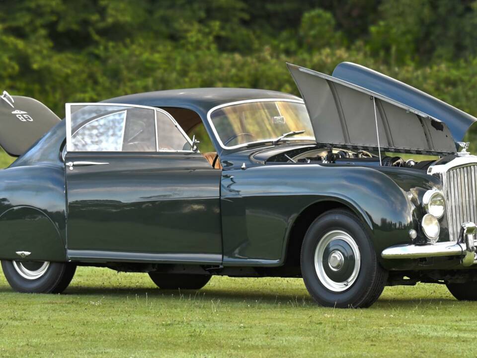 Bild 17/50 von Bentley R-Type Continental (1954)