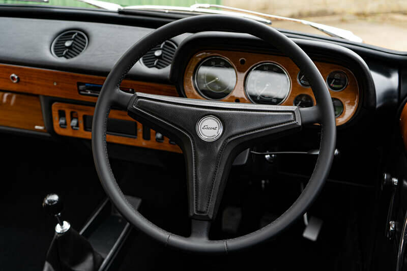 Bild 25/42 von Ford Escort 1300 (1975)