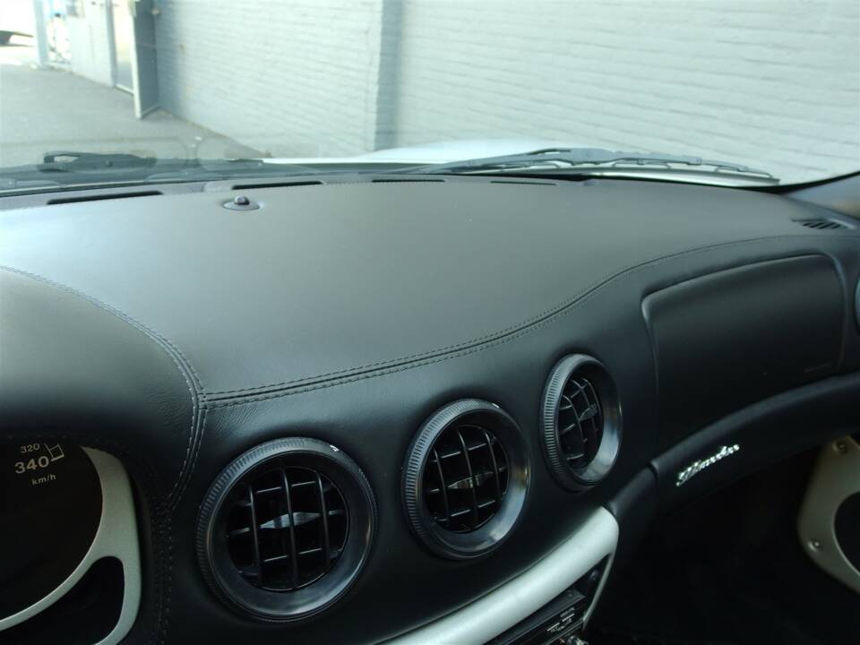 Afbeelding 61/99 van Ferrari 360 Modena (2000)