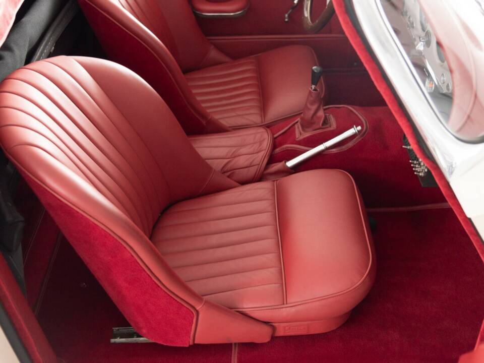 Bild 35/45 von Jaguar XK 150 3.4 S OTS (1958)