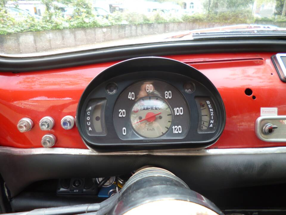 Image 12/32 of SEAT 600 D (1972)