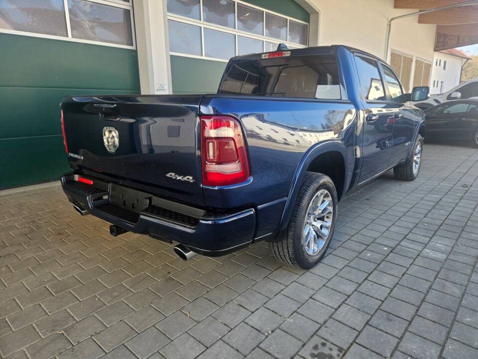 Image 33/69 of Dodge Ram 1500 (2022)