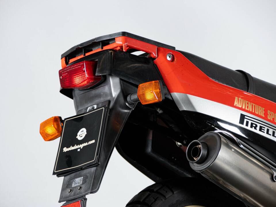 Image 41/50 de Honda DUMMY (1991)