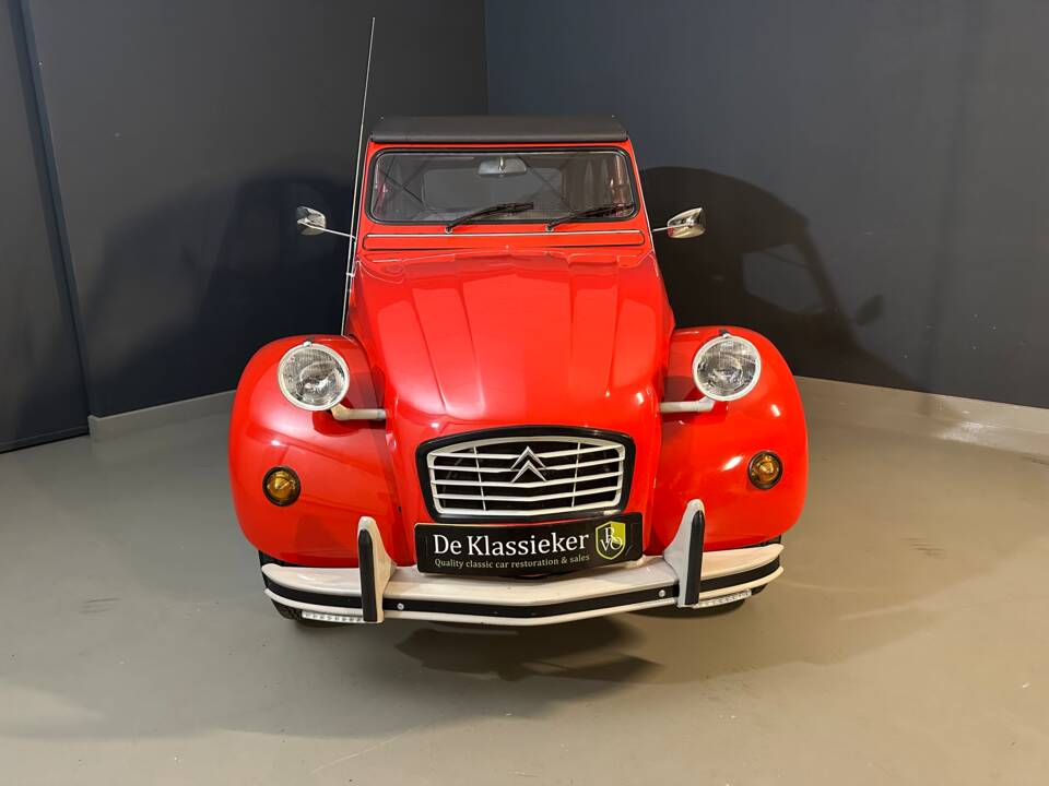 Immagine 6/53 di Citroën 2 CV 6 Club (1987)