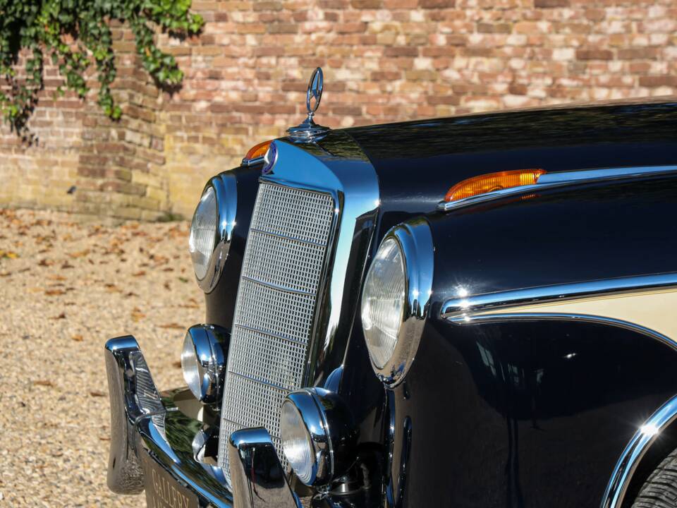Imagen 27/50 de Mercedes-Benz 220 S Cabriolet (1956)