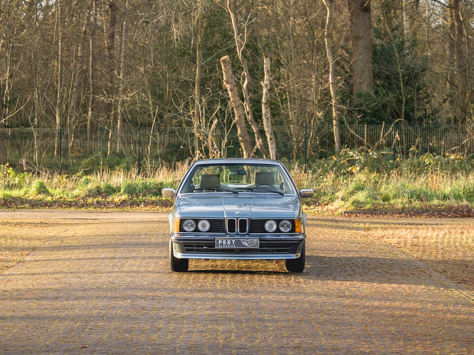 Bild 2/17 von BMW 635 CSi (1982)