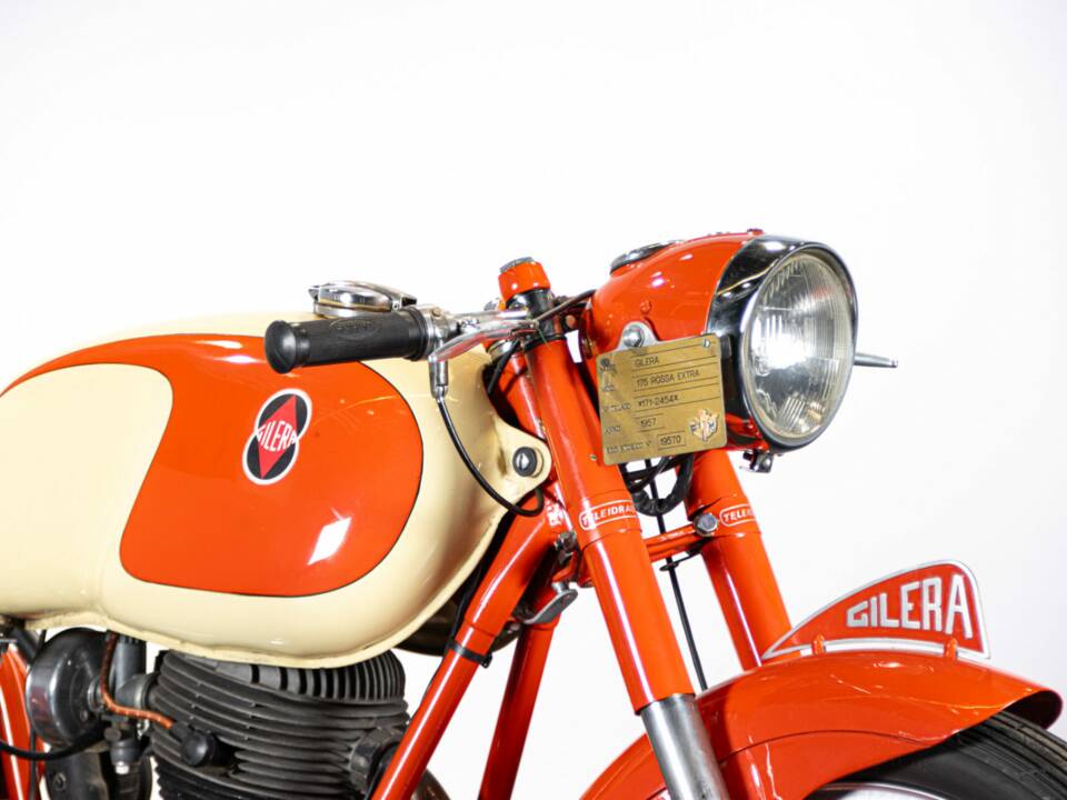 Bild 41/50 von Gilera 175 Sport (1956)