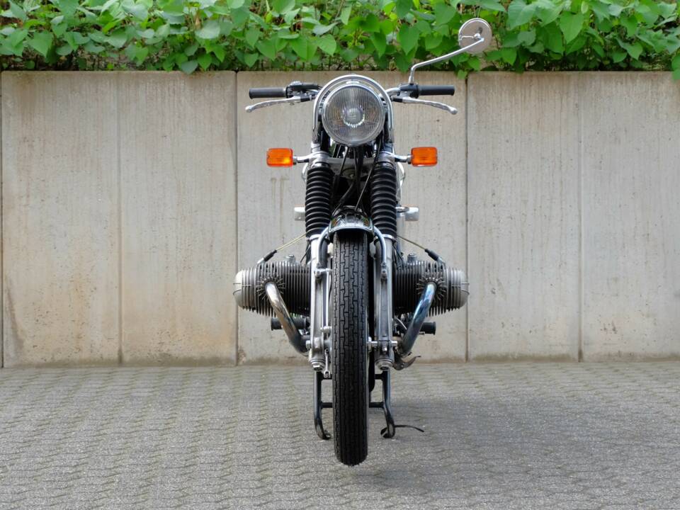 Immagine 2/40 di BMW R 75/5 (1972)
