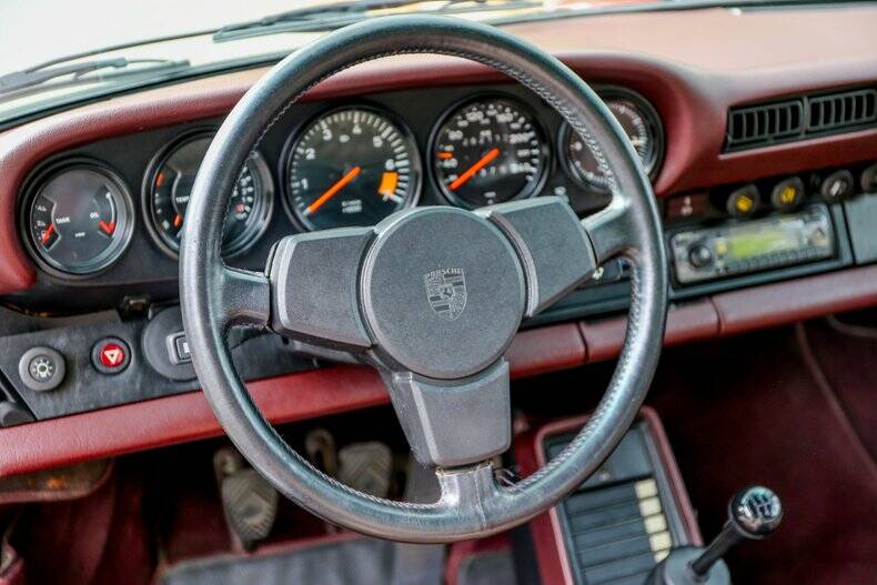 Afbeelding 12/50 van Porsche 911 SC 3.0 (1982)