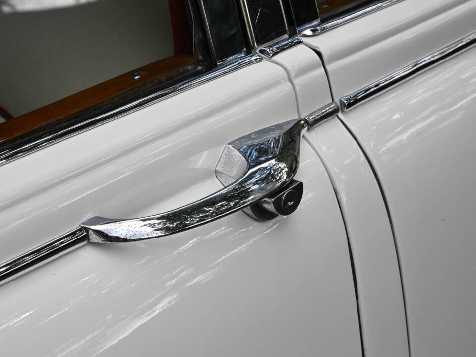 Bild 18/50 von Jaguar Mk II 3.8 (1961)