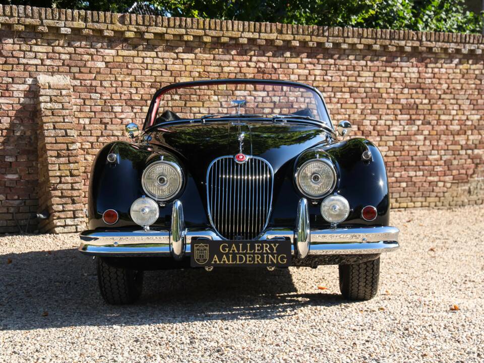 Image 14/50 of Jaguar XK 150 3.4 S DHC (1958)