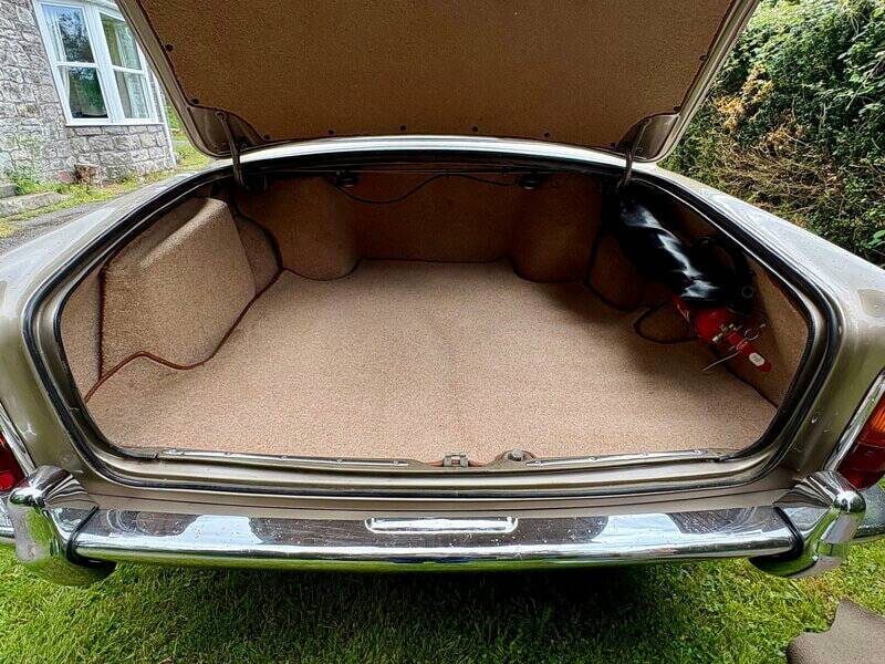 Afbeelding 20/56 van Bentley T 1 (1969)