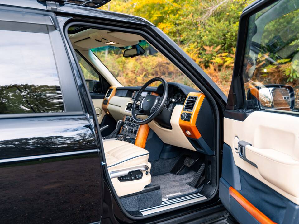 Bild 15/26 von Land Rover Range Rover Vogue V8 (2005)