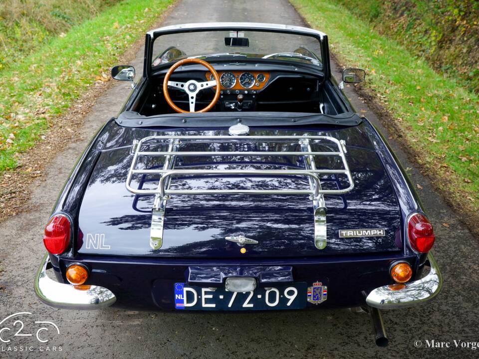 Image 60/60 of Triumph Spitfire Mk III (1970)