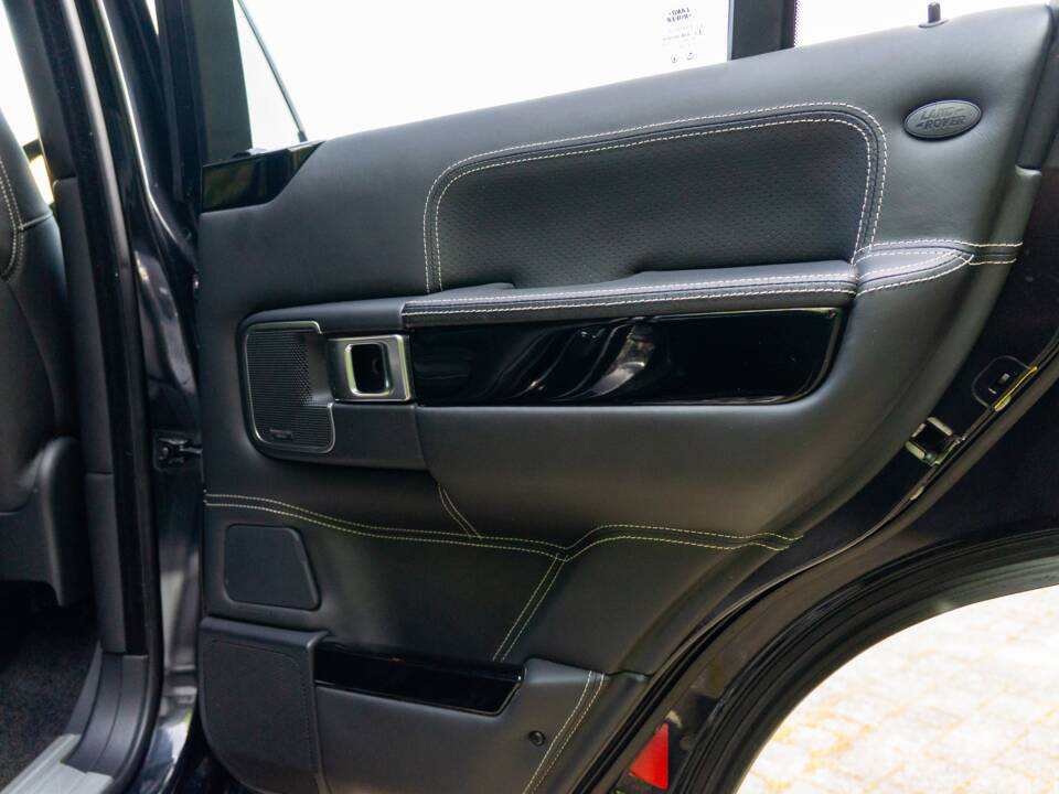 Image 25/31 of Land Rover Range Rover Sport TDV8 (2010)