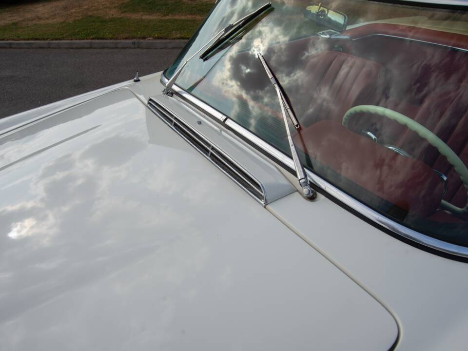 Image 26/33 de Mercedes-Benz 230 SL (1965)