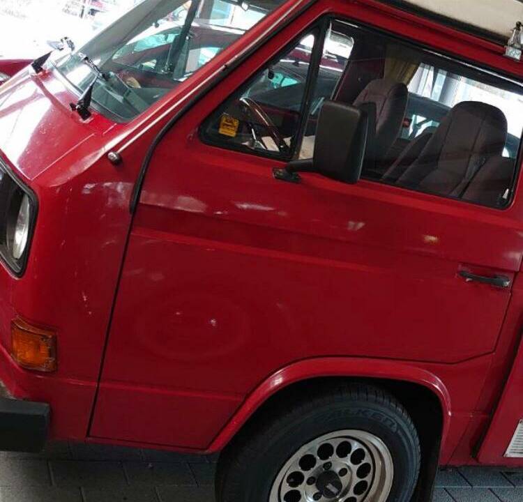 Bild 1/4 von Volkswagen T3 Kombi 2.0 (1981)