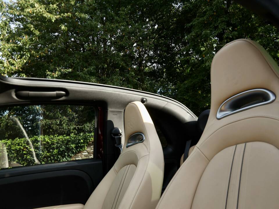 Immagine 40/50 di Abarth 695 &quot;Edizione Maserati&quot; (2013)