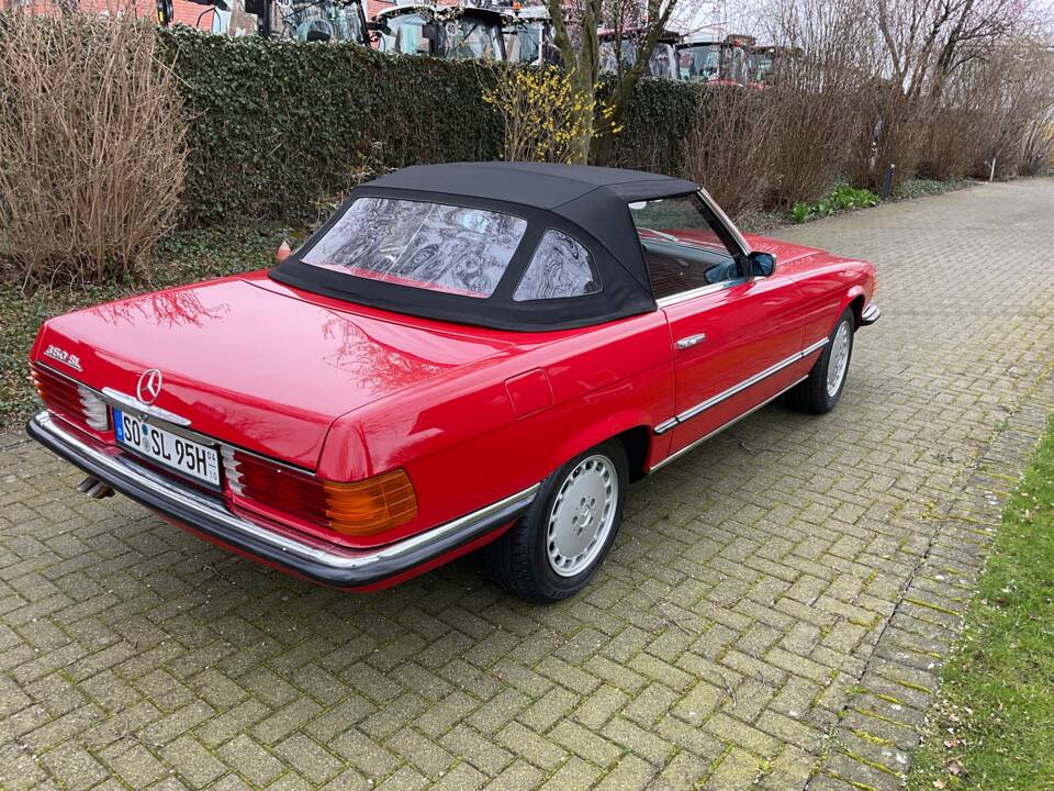 Image 12/44 of Mercedes-Benz 350 SL (1974)