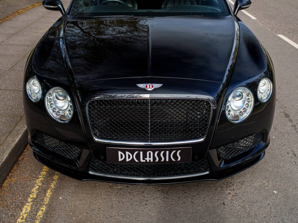 Image 7/27 of Bentley Continental GT V8 S (2014)