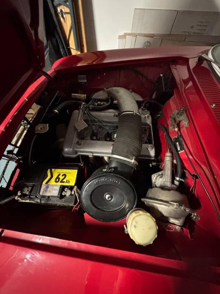 Afbeelding 14/15 van Alfa Romeo Giulia GT 1300 Junior (1968)